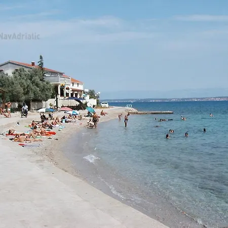 Appartement Seafront Saturn *